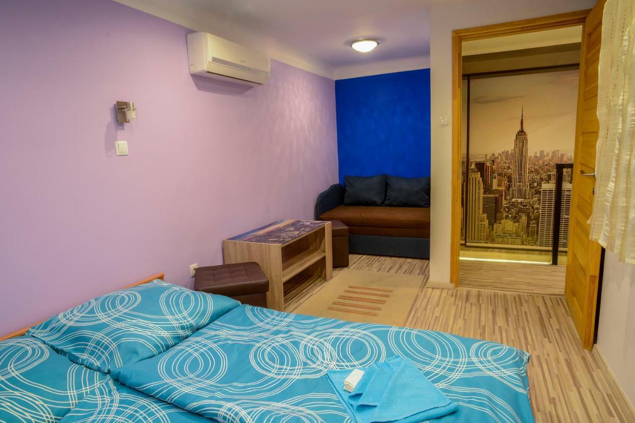 Fireworks Rakoczi - Free Parking - 3 Bedrooms - 2 Bathrooms Budapest Exterior photo
